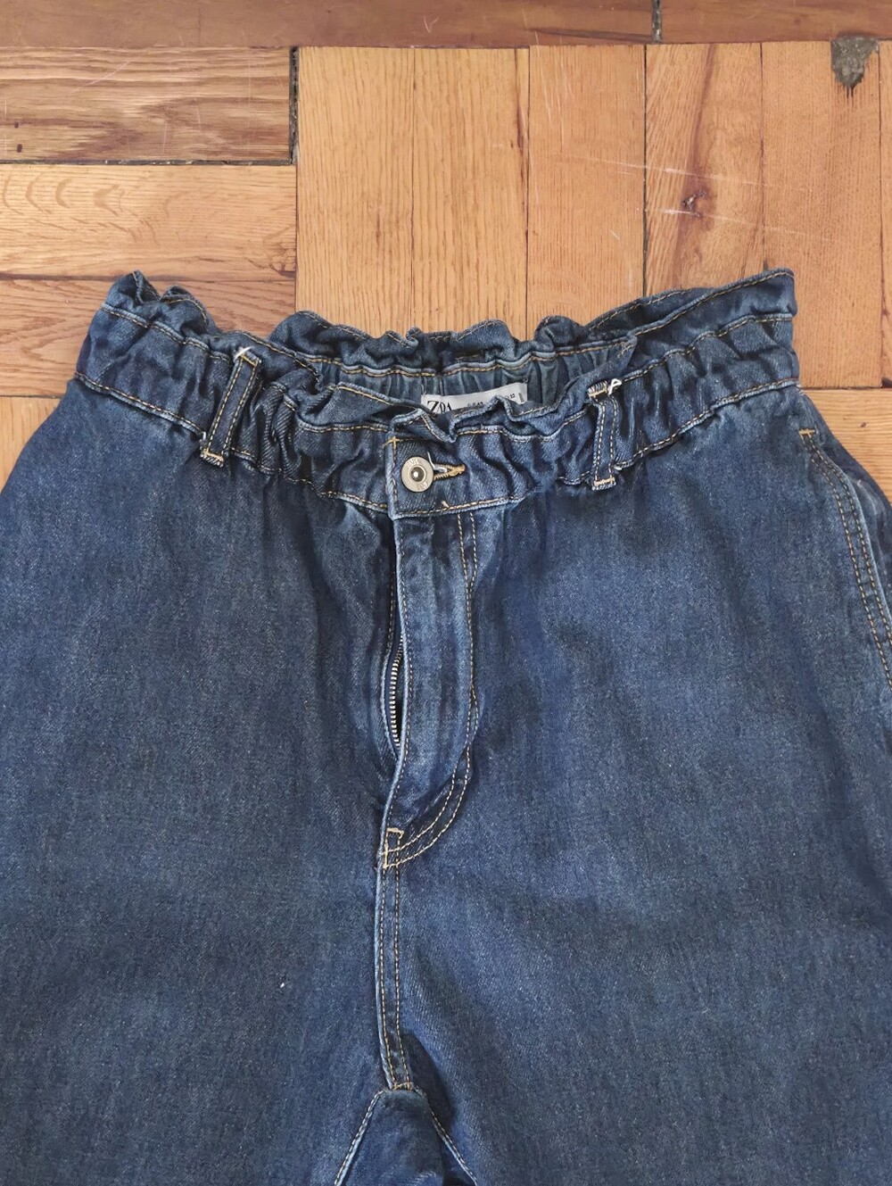 Zara Paperbag Barrel Leg Jeans Women's Size 10 High Rise 100% Cotton Dark Wash - Picture 3 of 6